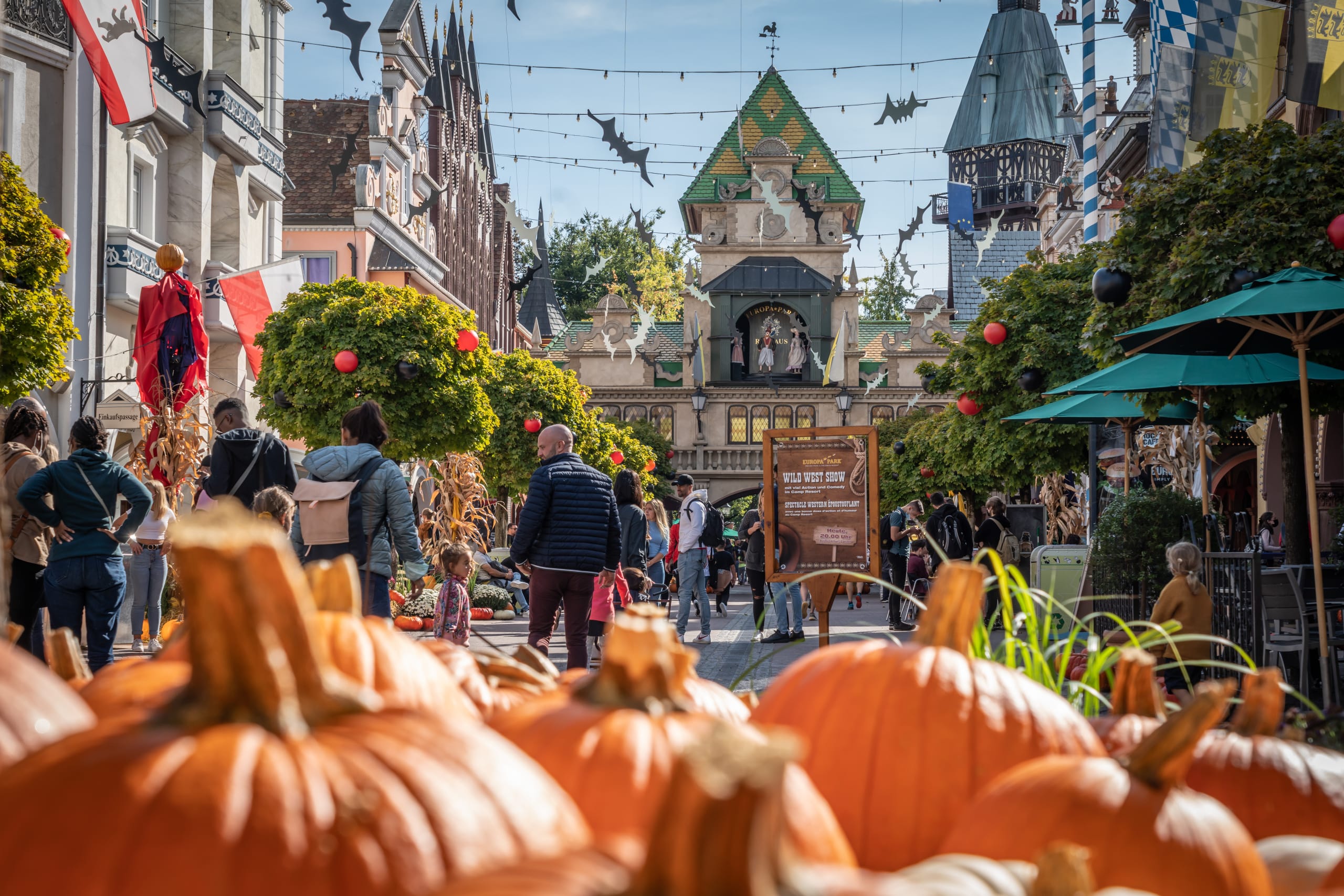 Halloween Impressionen Park 026 min